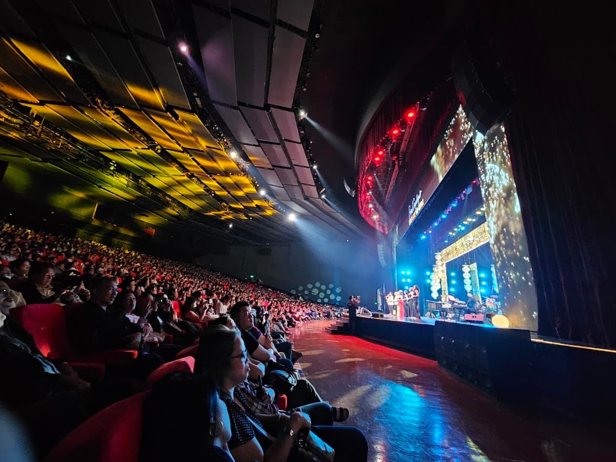 Newport Performing Arts Theater